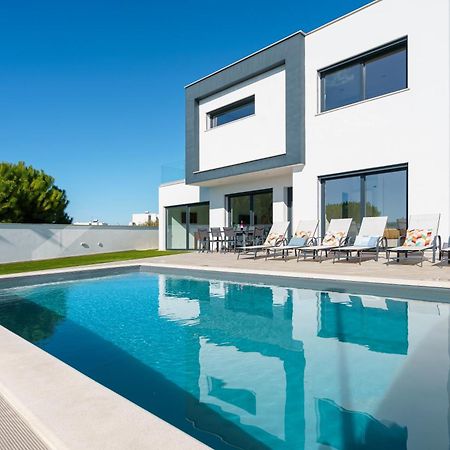 Villa Beach And Friends With Ocean View Лориньян Экстерьер фото