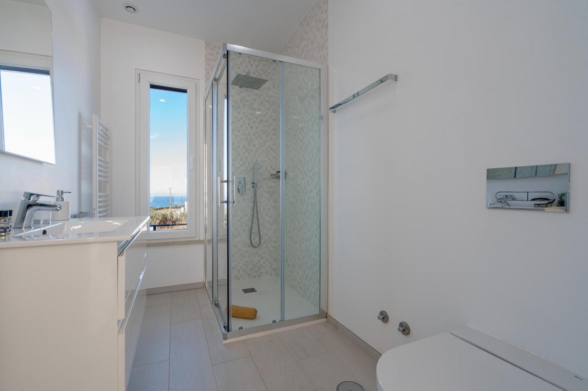Villa Beach And Friends With Ocean View Лориньян Экстерьер фото