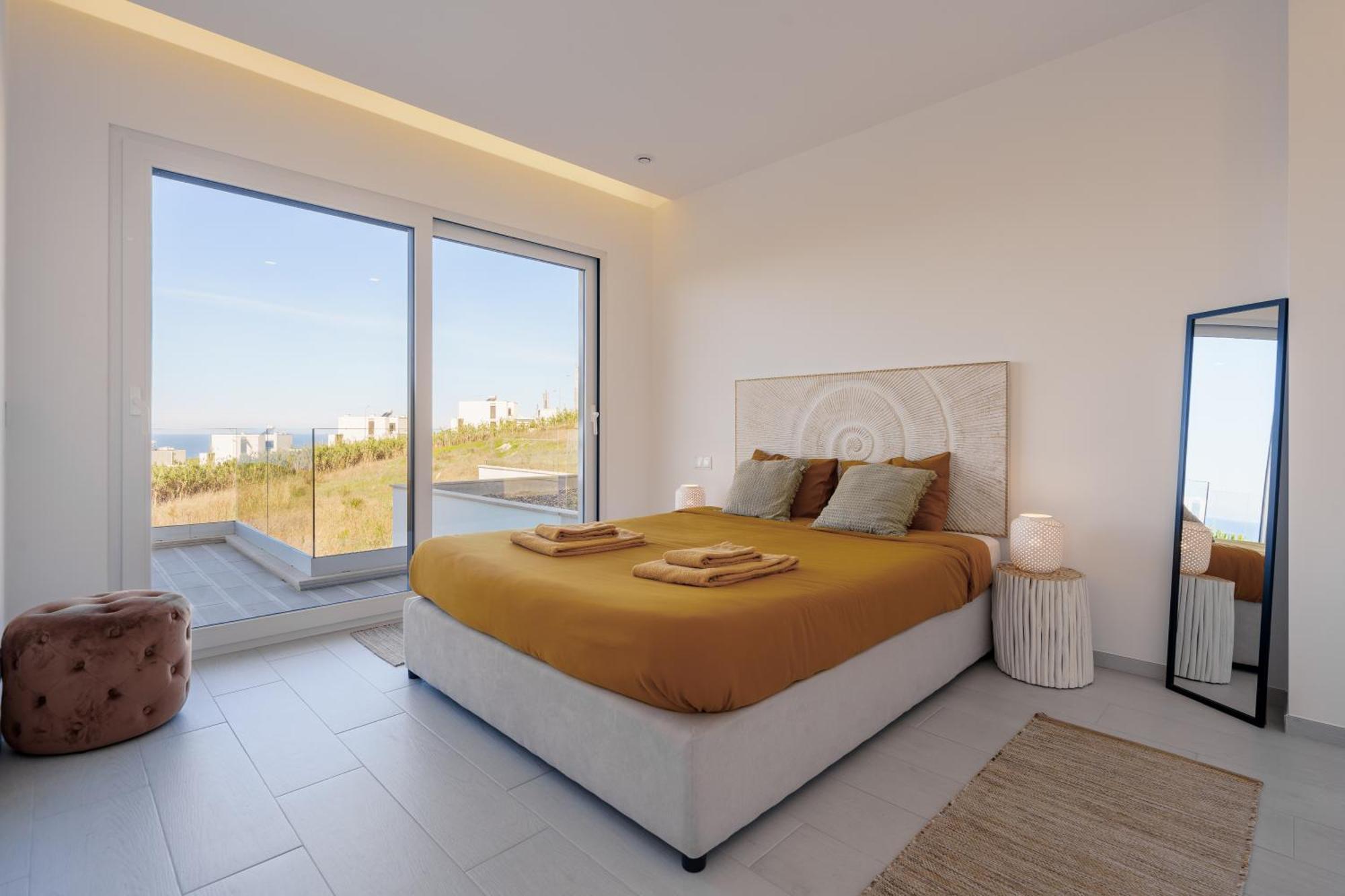 Villa Beach And Friends With Ocean View Лориньян Экстерьер фото