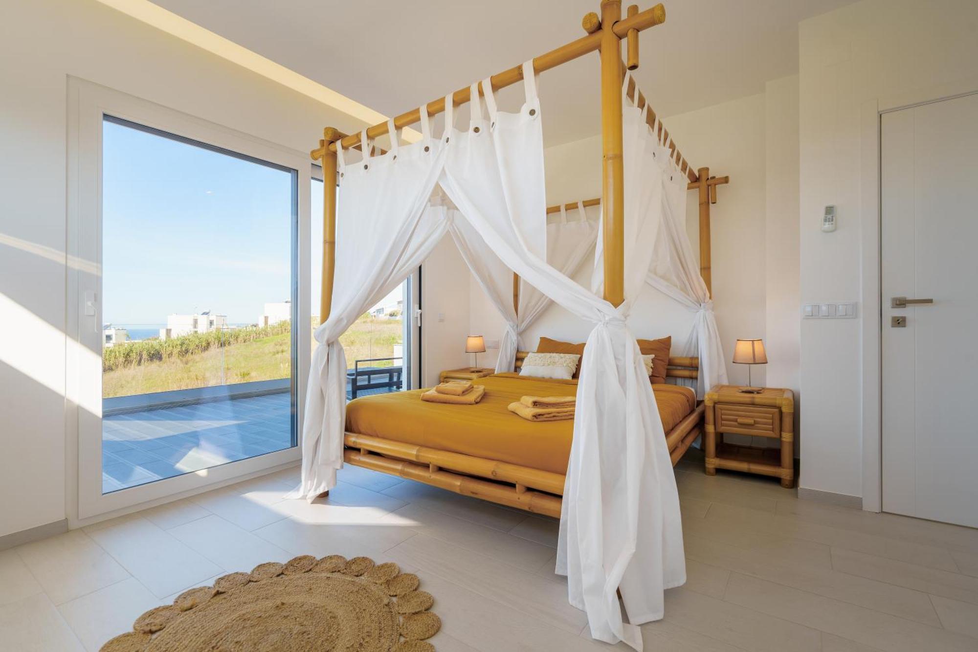 Villa Beach And Friends With Ocean View Лориньян Экстерьер фото